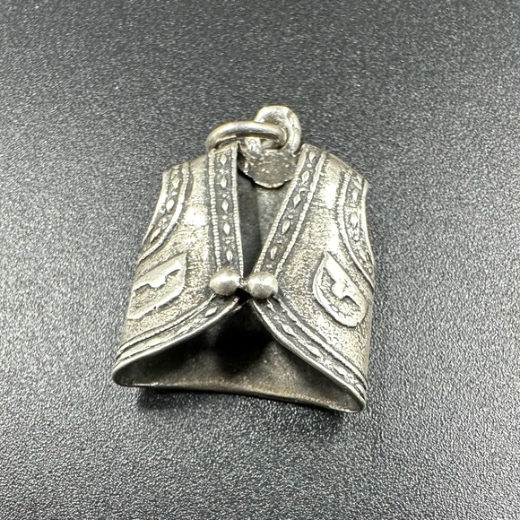 Vintage Sterling Silver Cowboy Cowgirl Vest Charm Southwest - Picture 4 of 4